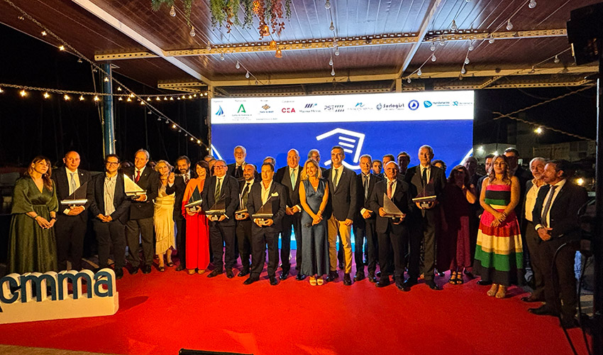 Los galardonados de los VII Premios PROA recibieron el reconocimiento a su contribuci�n al desarrollo sostenible...