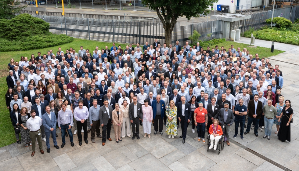 Foto de familia de la reuni�n
