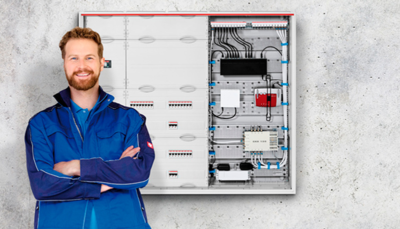 La gama ComfortLine Compact CA y CU combina capacidad, flexibilidad y facilidad de instalaci�n en un dise�o compacto...