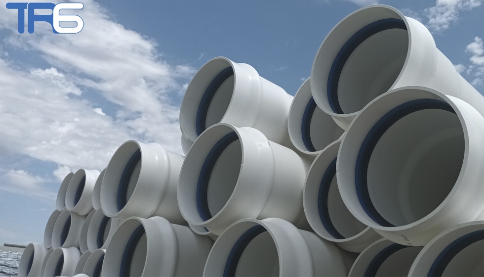 La orientaci�n molecular es un proceso f�sico que modifica la estructura molecular del PVC, pasando �ste de una estructura amorfa a otra laminar...