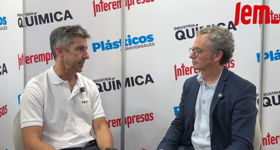 Ernest Gallego, director de la Delegaci�n de Catalu�a de MTP, junto a Ibon Linacisoro, director del �rea industrial de Interempresas...