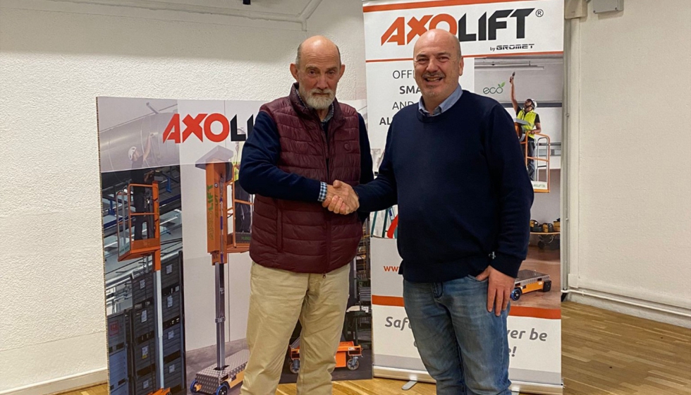 Firma del acuerdo entre Axolift y Cintermaq