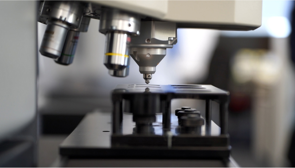 El DuraScan 80 G5 automatiza todo el proceso de ensayo, realizando mediciones exactas a lo largo de recorridos de ensayo predefinidos...