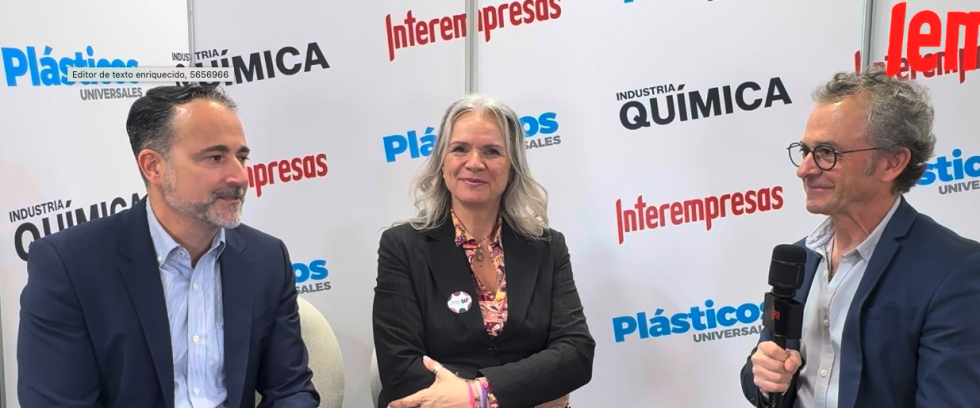 Ricardo �vila, agente de ICMA y Filtec, M� Elena Veronese, directora de Ventas de Filtec e Ibon Linacisoro...