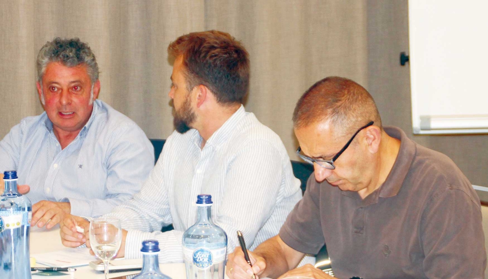 Jos� Luis Gonz�lez (Cisa), I�igo Hormaza (GEZE) y Santiago Rodr�guez (DOM-MCM)