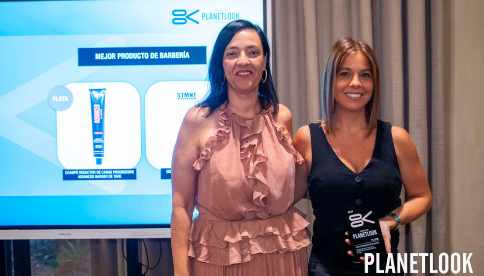 Ver�nica Torres, responsable de ventas de Barcelona de Tahe. y Eva Garc�a, Jurado de los Premios PlanetLook PlanetLook by Interempresas media...