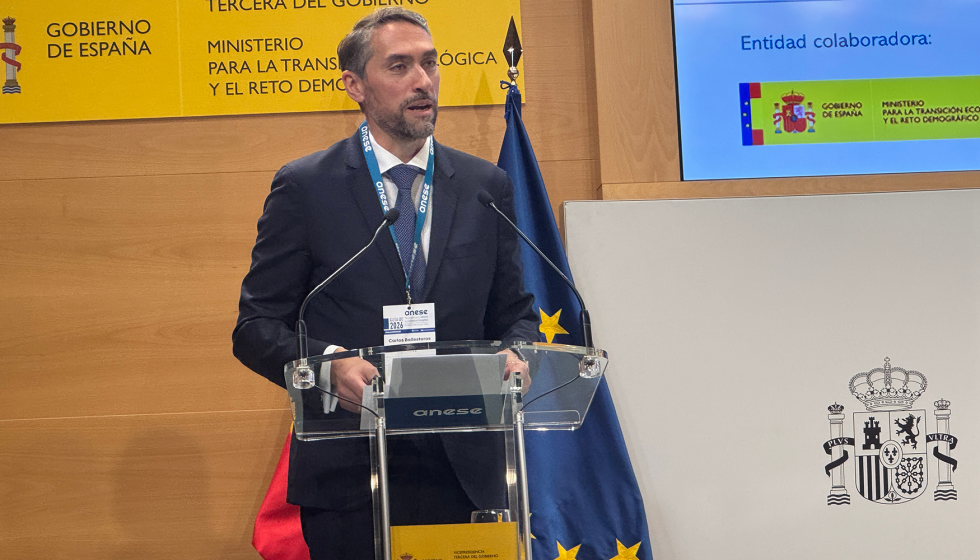 Carlos Ballesteros, director general de Anese, present� la nueva edici�n de la gu�a