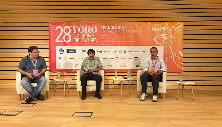 De izquierda a derecha: V�ctor Molano, Javier Otaola y Alberto Garc�a Tor�s
