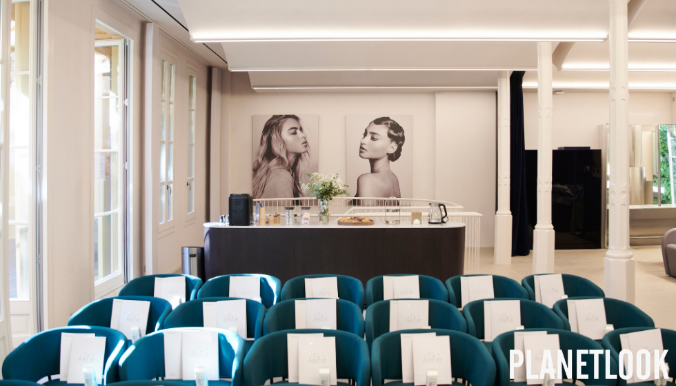 Casa Arkh�