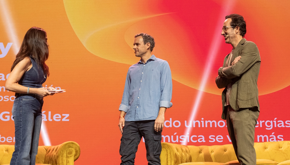 El director de Comunicaci�n y Marca de Repsol, Marcos Fraga y el presidente de Warner Music Iberia, Guillermo Gonz�lez