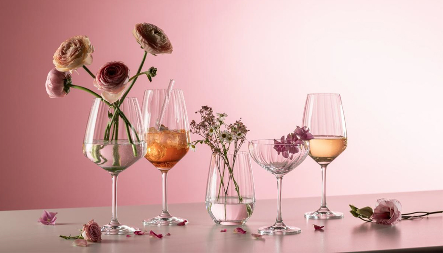 Zwiesel Fortessa presenta la nueva colecci�n de copas �Refract� bajo la marca Schott Zwiesel como una soluci�n vers�til para su uso en hoteles...