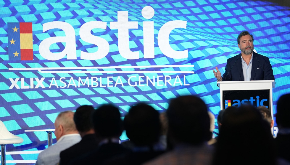 La Asamblea General de ASTIC reuni� en Cartagena a representantes empresariales y expertos para analizar el futuro del transporte por carretera...