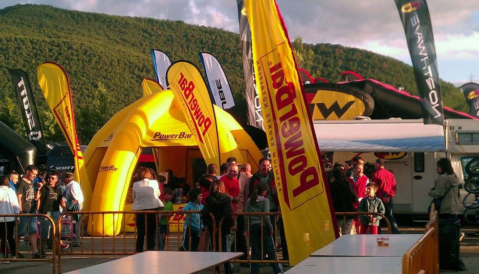 Fotograf�a de la exposici�n de Vic Sports para la Quebrantahuesos 2013