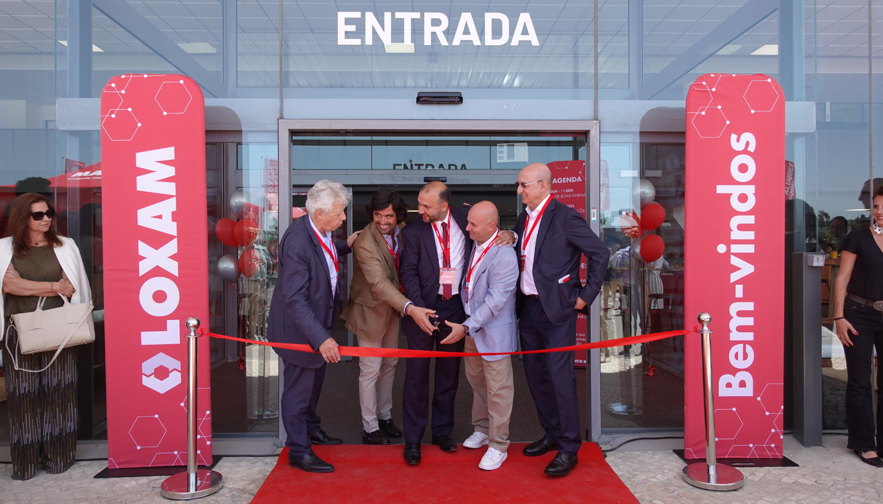 Inauguraci�n oficial...