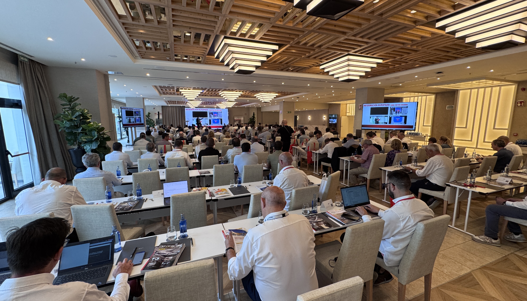 El hotel Attica21 de Vigo acogi� la XLV Asamblea General de Anagrual