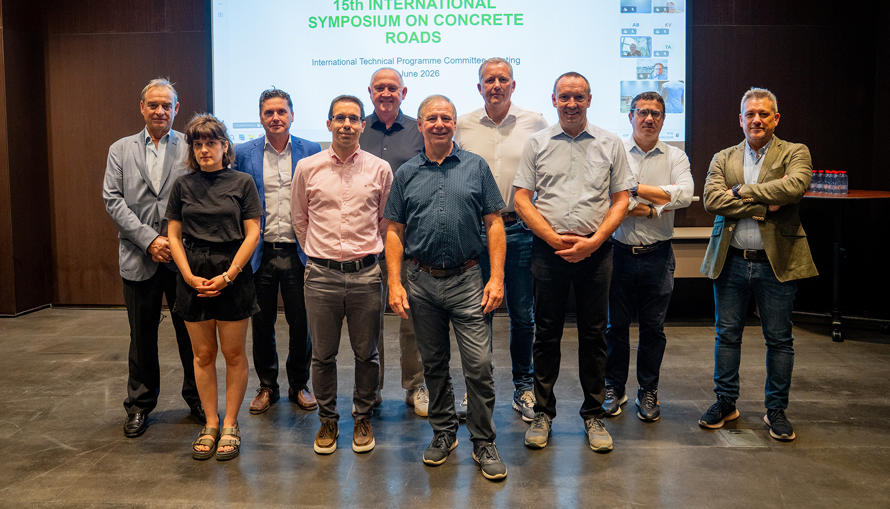 Comit� T�cnico del XV Simposio Internacional de Pavimentos de Hormig�n