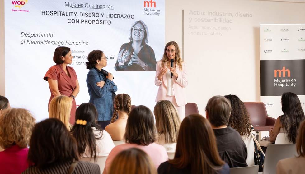 El encuentro cont� con una ponencia de Gemma Gonz�lez, centrada en el neuroliderazgo femenino y una mesa redonda moderada por Mar�a Ant�n Barco...