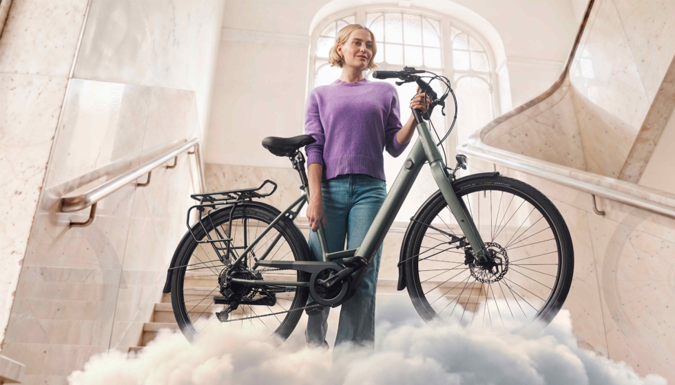 La nueva VELO DE VILLE HUB-e estrena el motor Bosch HUB y celebra el 60� aniversario de la marca