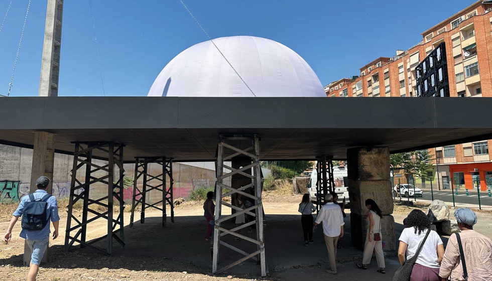 La transgresora Transtation de Parabase recuperaba elementos de una antigua subestaci�n el�ctrica