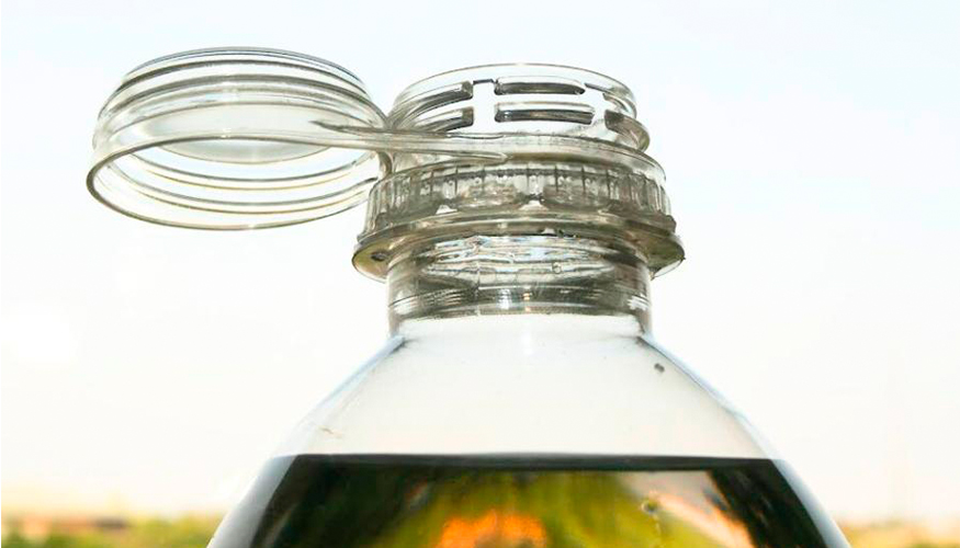 Los nuevos cierres unidos al envase evolucionan hacia dise�os m�s ligeros y ergon�micos que facilitan su reciclado sin perjudicar la experiencia de...