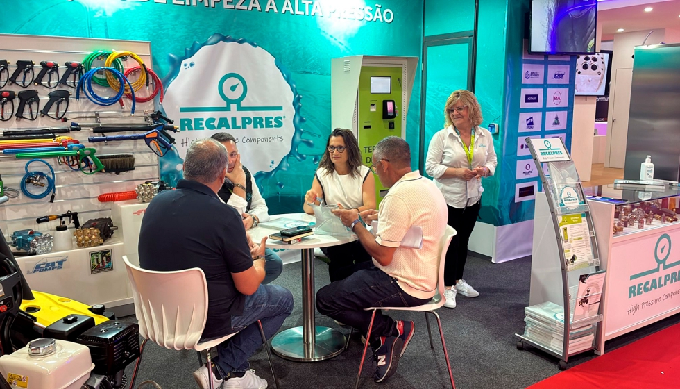 "Durante la feria recibimos la visita de numerosos profesionales interesados en conocer nuestras soluciones para centros de lavado...