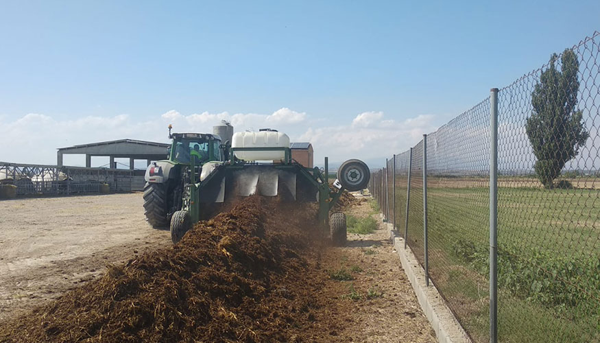 Recogida de esti�rcol procedente de una explotaci�n de vacuno de carne