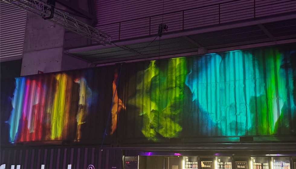 Detalle de la creaci�n 'Dins' de DeSilence