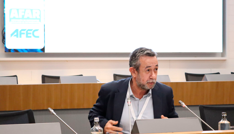 El presidente de Afec, Francisco Jos� Perucho, repas� las principales conclusiones extra�das a lo largo de la jornada...