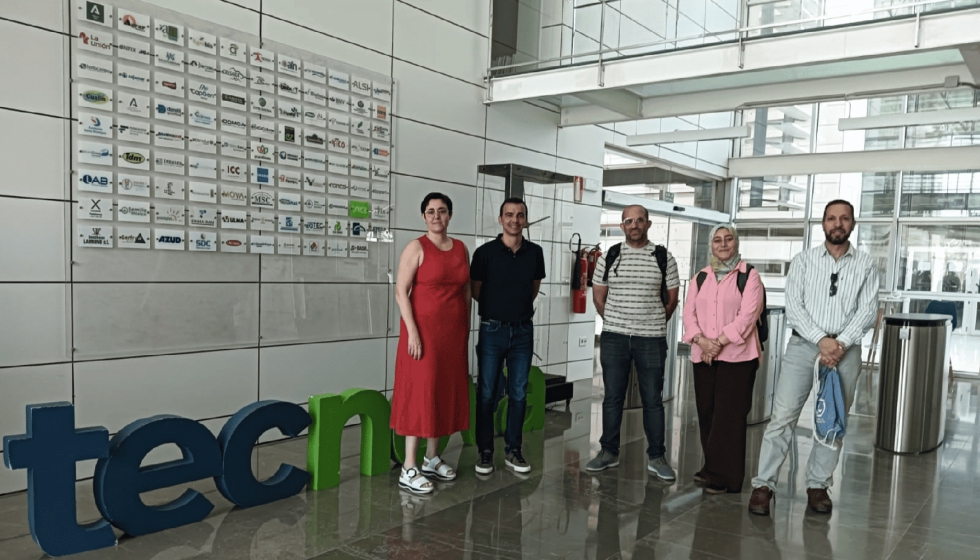La delegaci�n visit� en Almer�a el Centro Tecnol�gico TECNOVA, donde fueron recibidos por Diego Teruel, director de negocio, y Guadalupe L�pez...