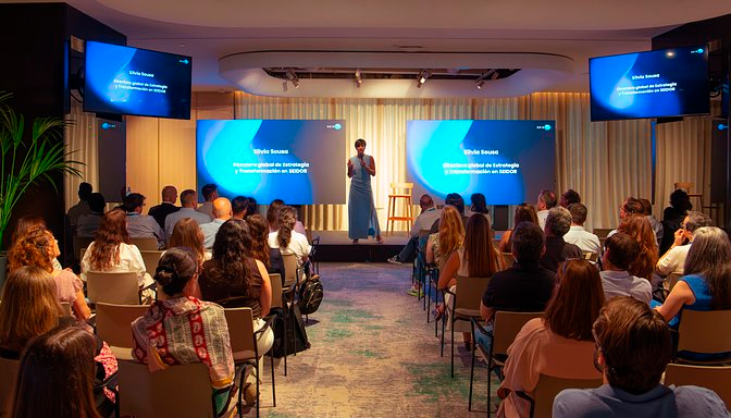 Silvia Sousa, directora de Estrategia y Transformaci�n de Seidor, durante la presentaci�n de la alianza con ISDI en Madrid...