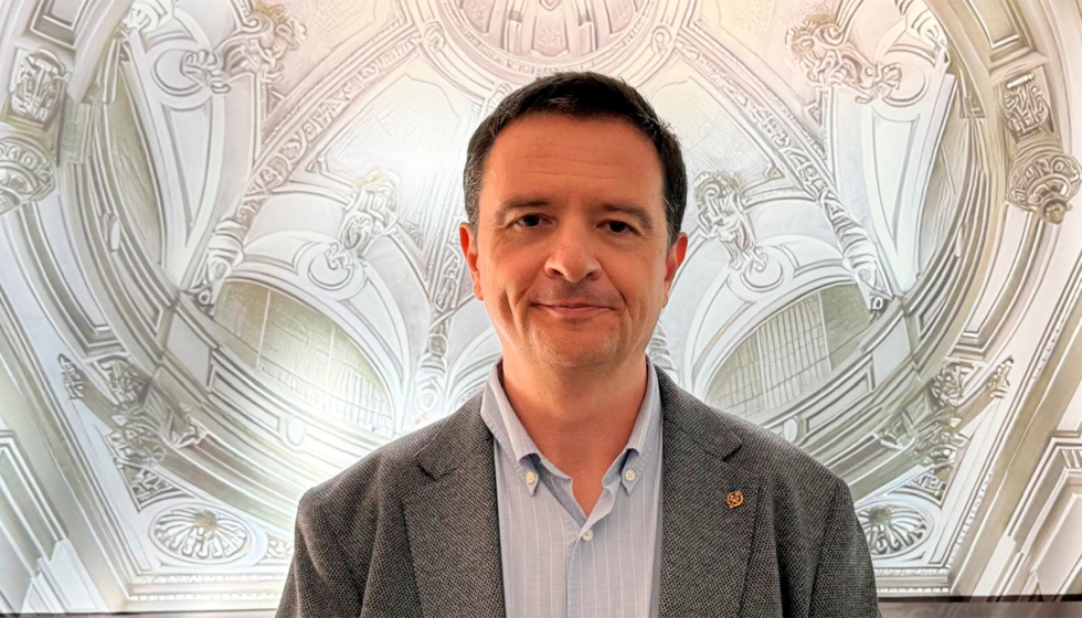 Carlos Medina �lvarez