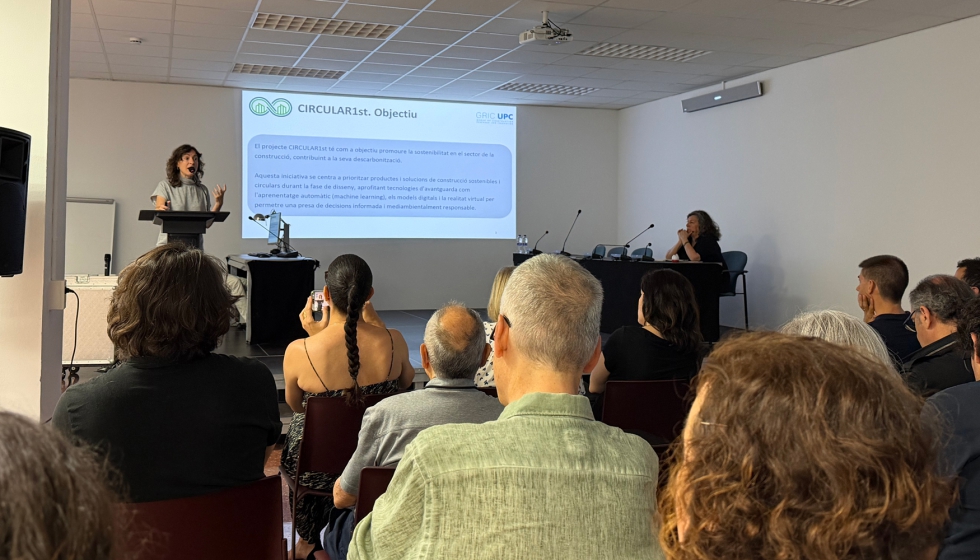 Durante la jornada se presentaron varios de los proyectos e investigaciones en las que est� trabajando el Departamento de Tecnolog�a de la...
