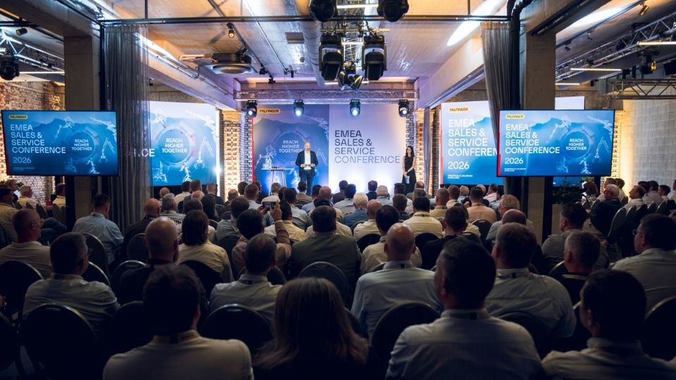 O evento reuniu cerca de 250 participantes provenientes de 42 pa�ses da regi�o