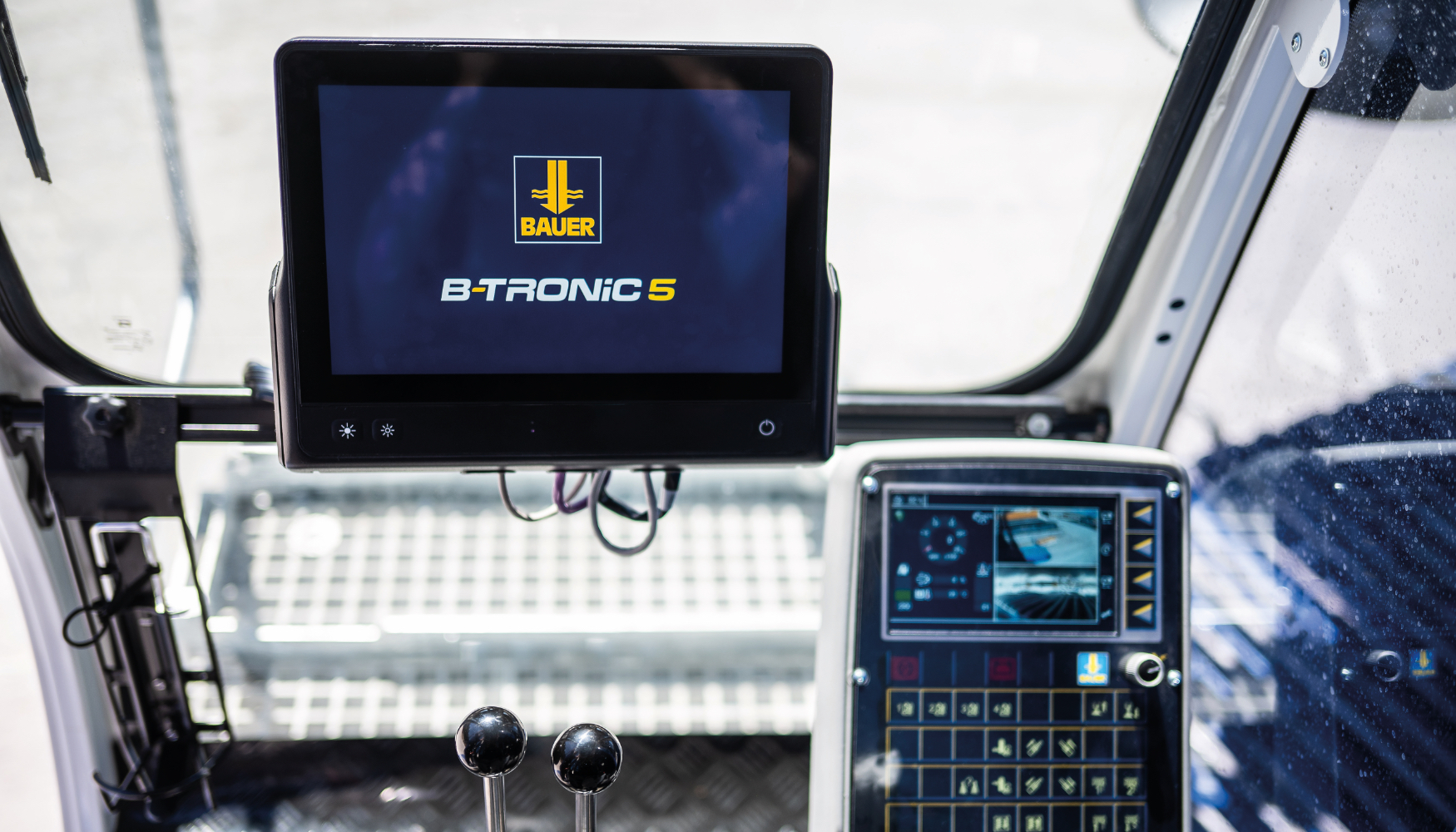B-Tronic 5 se desarroll� en estrecha colaboraci�n con operadores de maquinaria experimentados