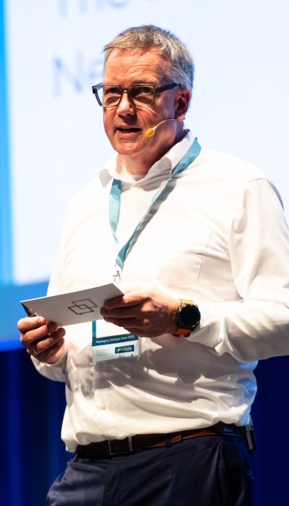 Matt Sieverding, CEO de Kiefel, durante su intervenci�n de apertura en los Packaging Dialogue Days Europe 2026