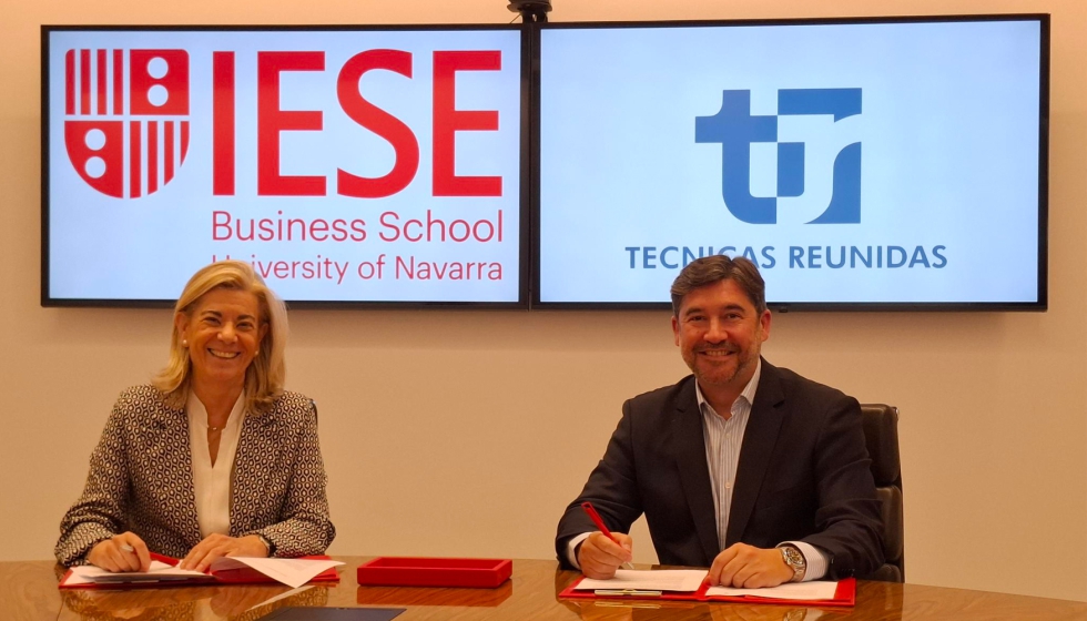 Representantes de IESE Business School y T�cnicas Reunidas durante la firma del acuerdo de colaboraci�n para impulsar la investigaci�n sobre...