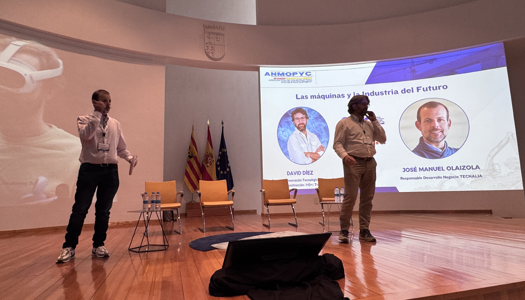 De izquierda a derecha: Jos� Manuel Olaizola, director de Desarrollo de Negocio de Tecnalia, y David D�ez, director de Desarrollo de Negocio de ITA...