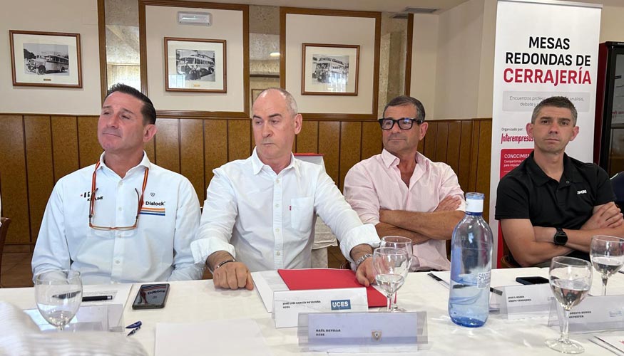 Juan S�nchez-Cano, Jos� Luis Garc�a Vicu�a, Juan Luis Kaseb e Iraitz Azkargorta