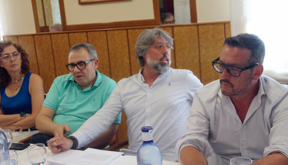 Mar�a Oliva, Ernesto Berna, Ra�l Revilla y Jorge Segura