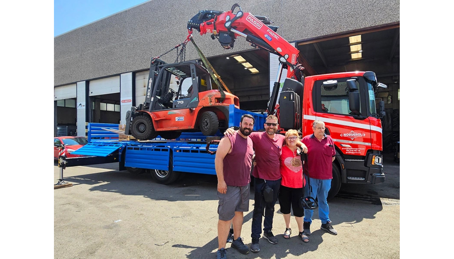 Acto de entrega de la gr�a Fassi F425AC a Gr�as Noguerol