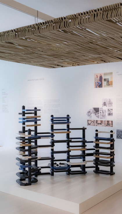 Detalle de la celos�a de madera de AIA y Francesc Rubio de Nord Taller