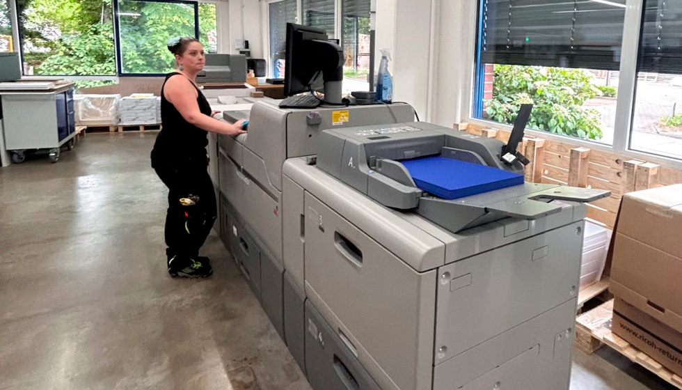 Con una Versafire LV, Siepmann ampl�a su gama de servicios y su capacidad de producci�n en impresi�n digital