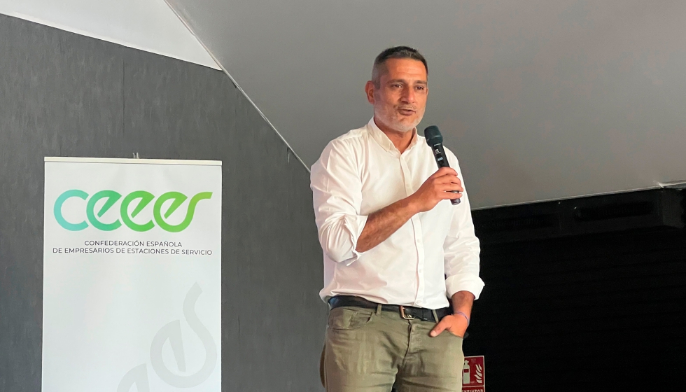 Nacho Rabad�n, director general de CEEES