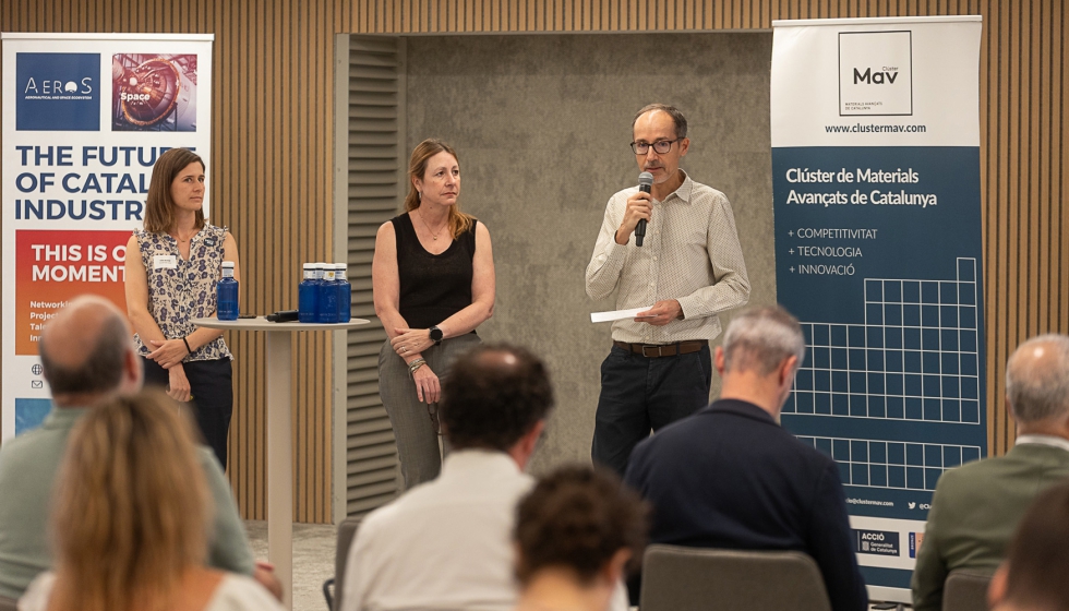Ona Bomb�, cl�ster m�nager del Cl�ster MAV; Neus Olea, directora de AeroS; y Pere Roca, CTO de Airbus GeoTech...