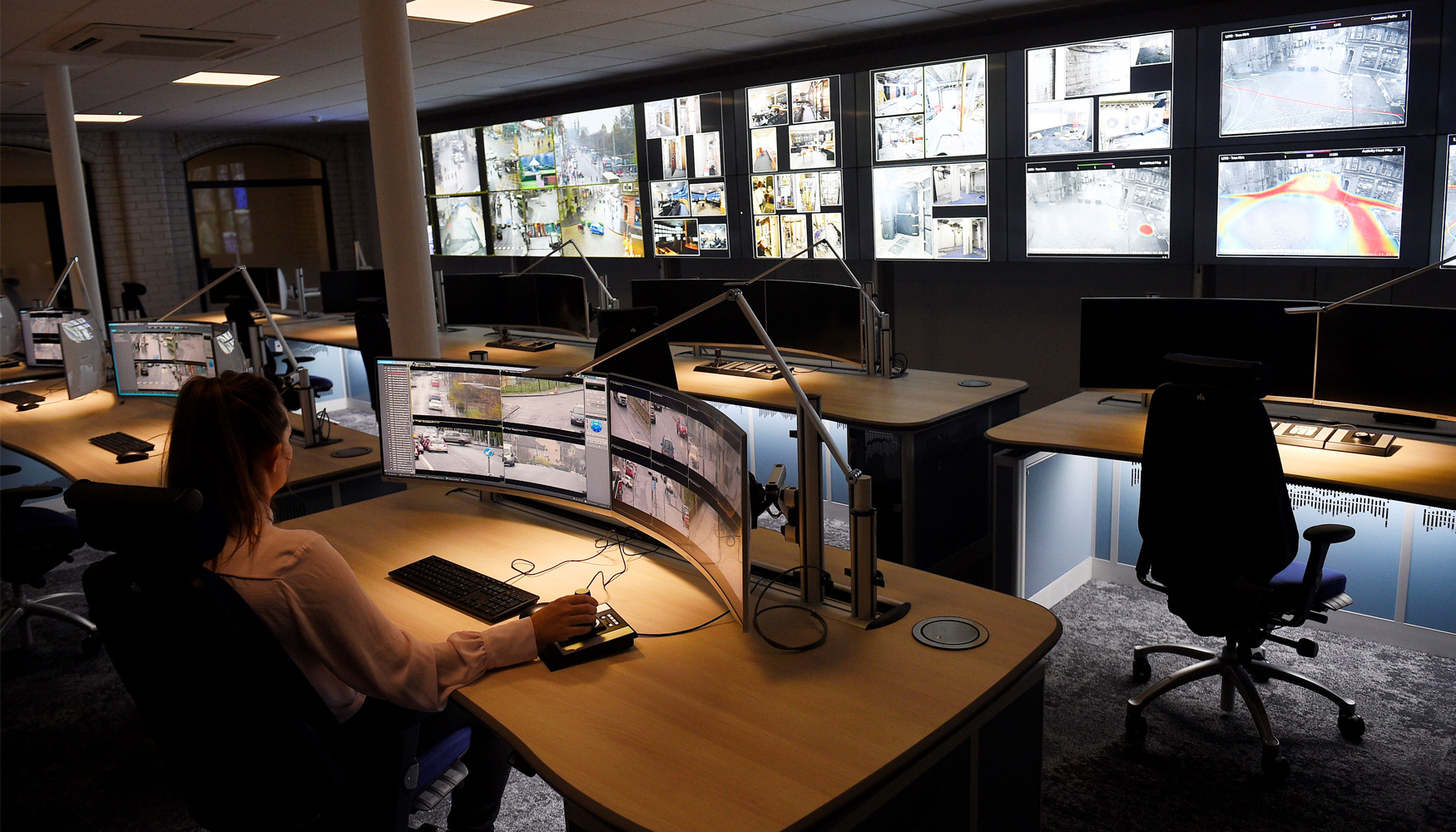 El Centro de Operaciones de Ciudad Inteligente integra videovigilancia...