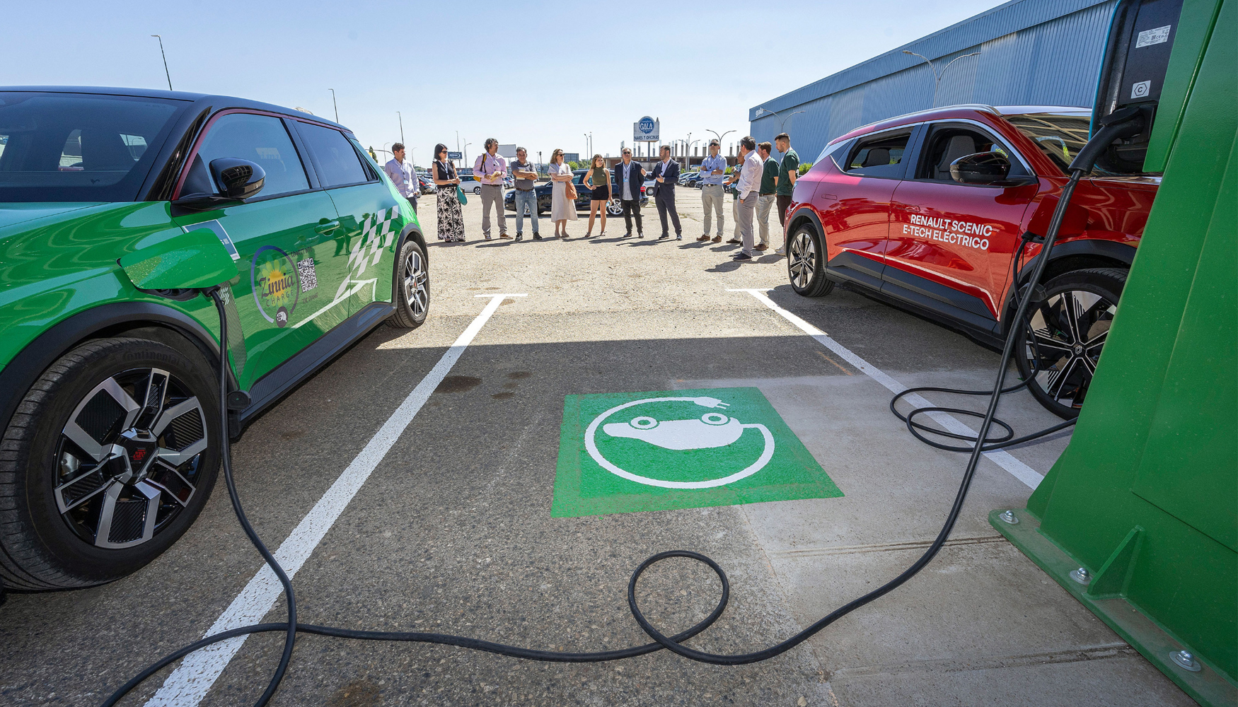 Marquesina solar inaugurada en una empresa de Burgos que ha contado con el apoyo de la Aceleradora Vertical de Energ�as Verdes (�ver)...