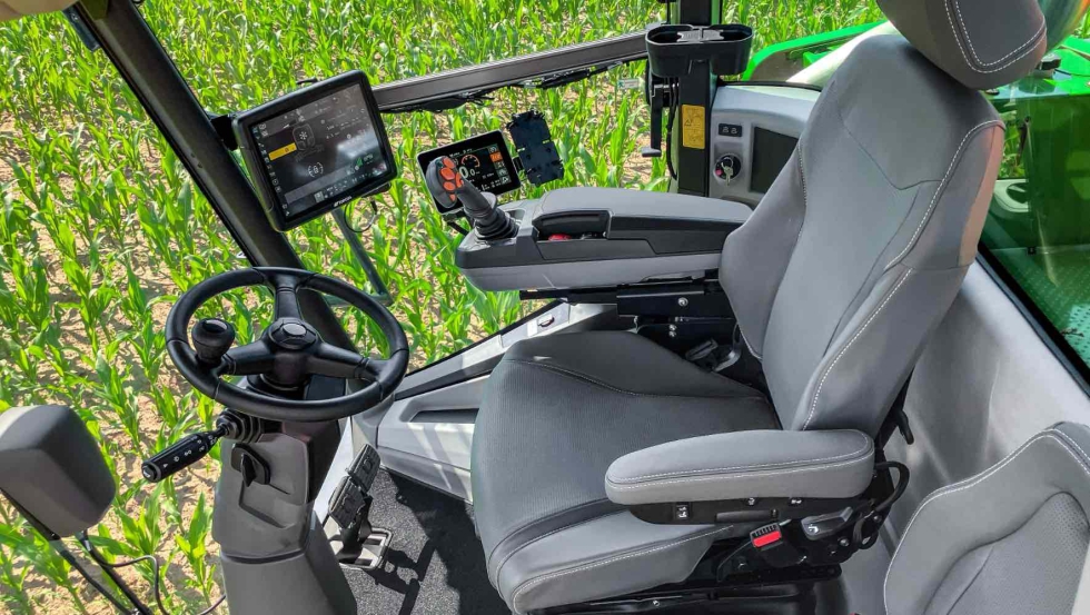 La nueva generaci�n del Pantera 4504 ya forma parte de la oferta de Amazone para el mercado ib�rico, cuyo importador exclusivo es Farming Agr�cola...