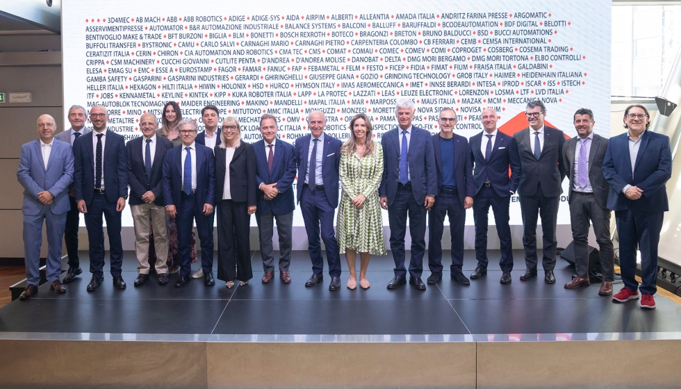 Foto de Ucimu-Sistemi per Produrre reelige a Riccardo Rosa como presidente para el bienio 2026-2027