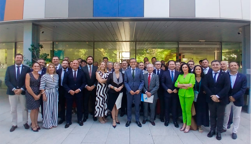 La nueva alianza agrupa a m�s de 320 empresas de los sectores aeroespacial, log�stico, mar�timo-naval y ferroviario