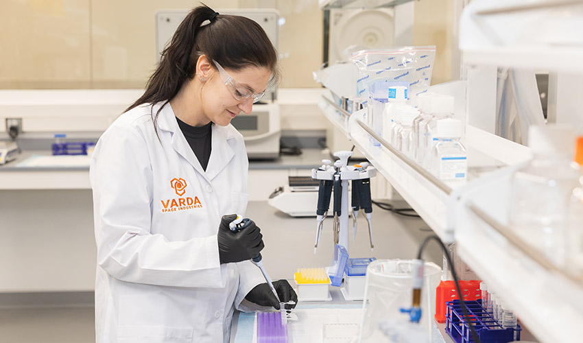 La cristalizaci�n en microgravedad permite obtener estructuras m�s uniformes y controladas...